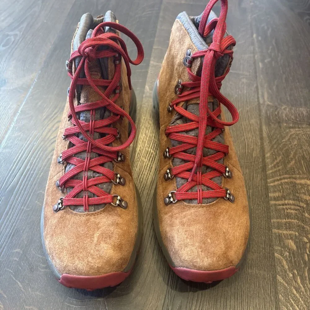 Danner Hiking Boots Mountain 600 4.5